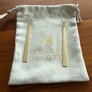 Kendra Scott Brooklyn Drop Earrings in Gold